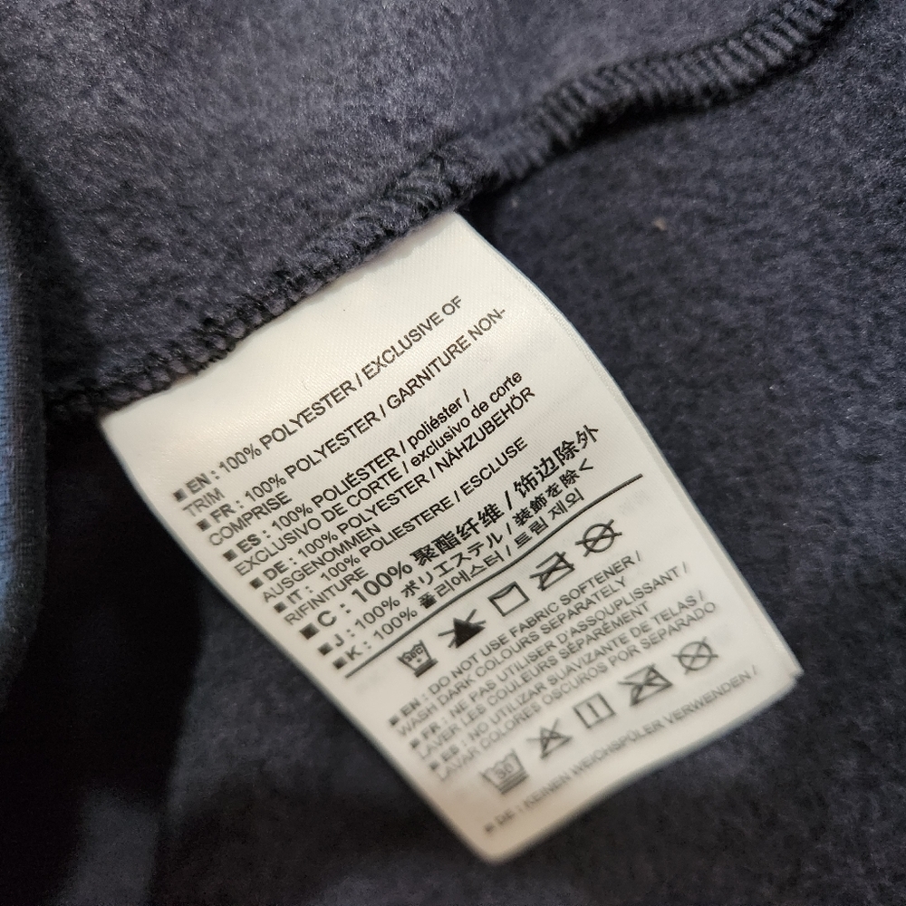Arc'teryx Covert Navy Long Sleeve Sweater with Pocket Knit Fleece - Picture 5 of 5